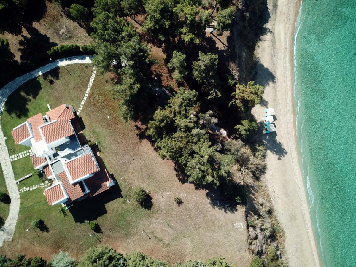 Summerday Villa Private Beach نيا إيراكليا المظهر الخارجي الصورة