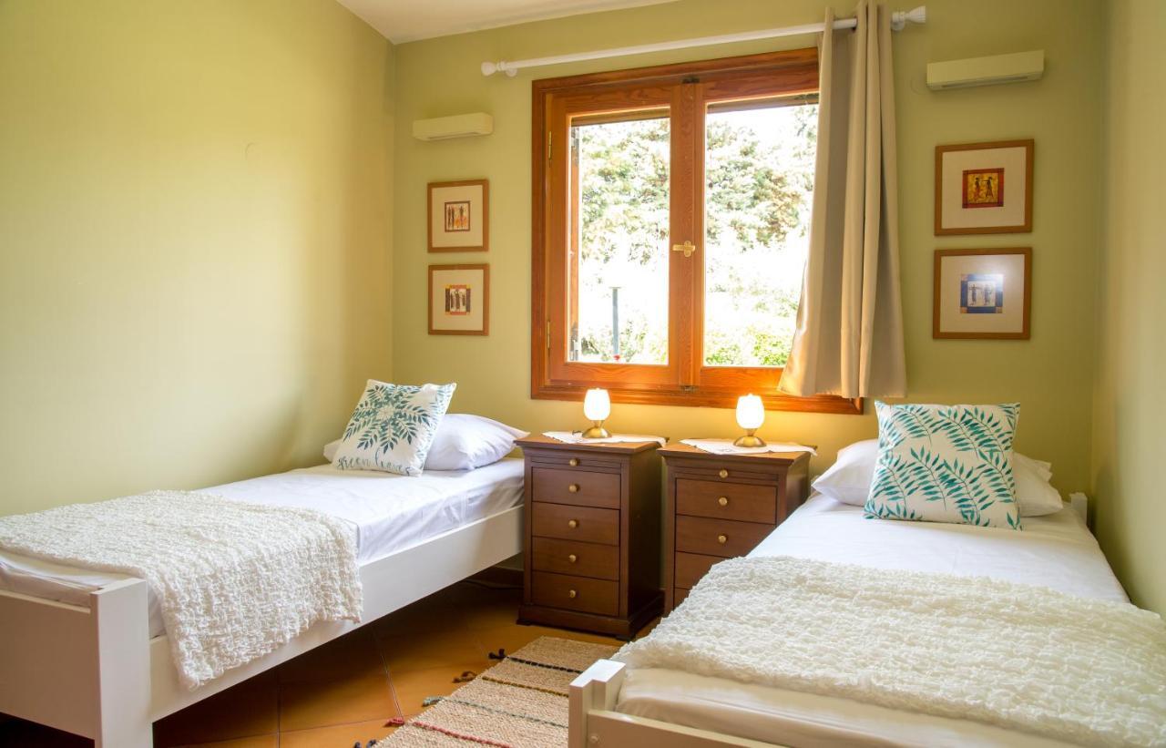 Summerday Villa Private Beach نيا إيراكليا المظهر الخارجي الصورة