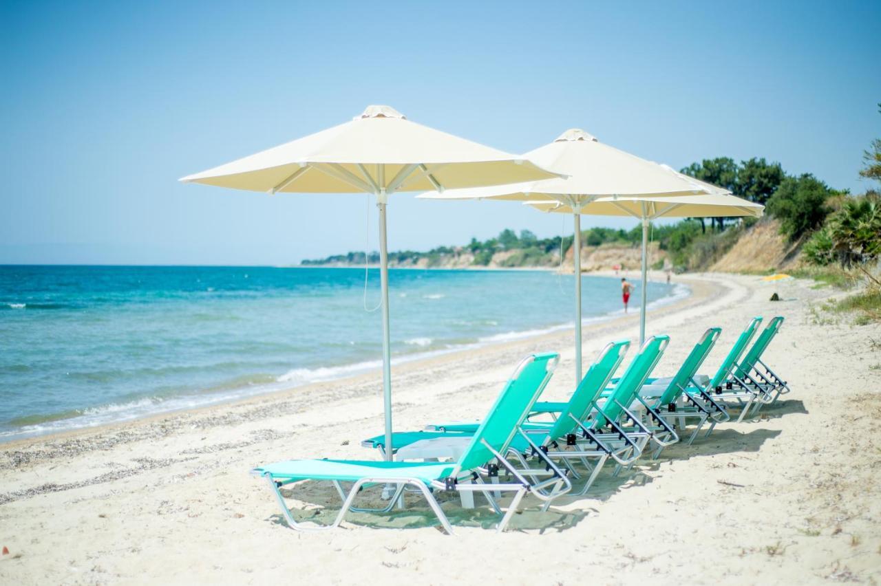 Summerday Villa Private Beach نيا إيراكليا المظهر الخارجي الصورة